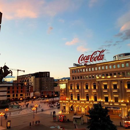 Appartamento Mika Square Skopje Esterno foto