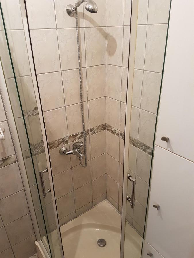 Appartamento Mika Square Skopje Esterno foto