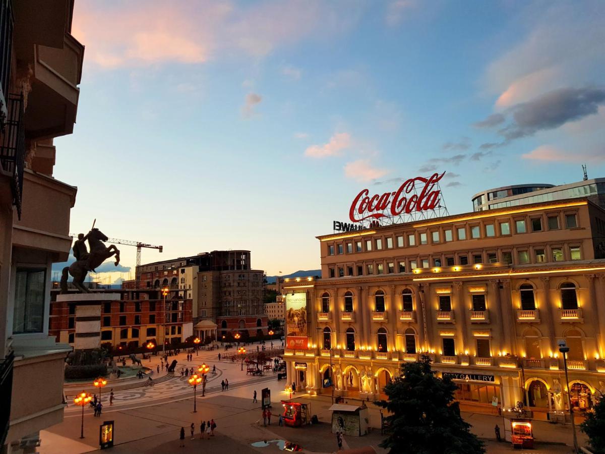 Appartamento Mika Square Skopje Esterno foto